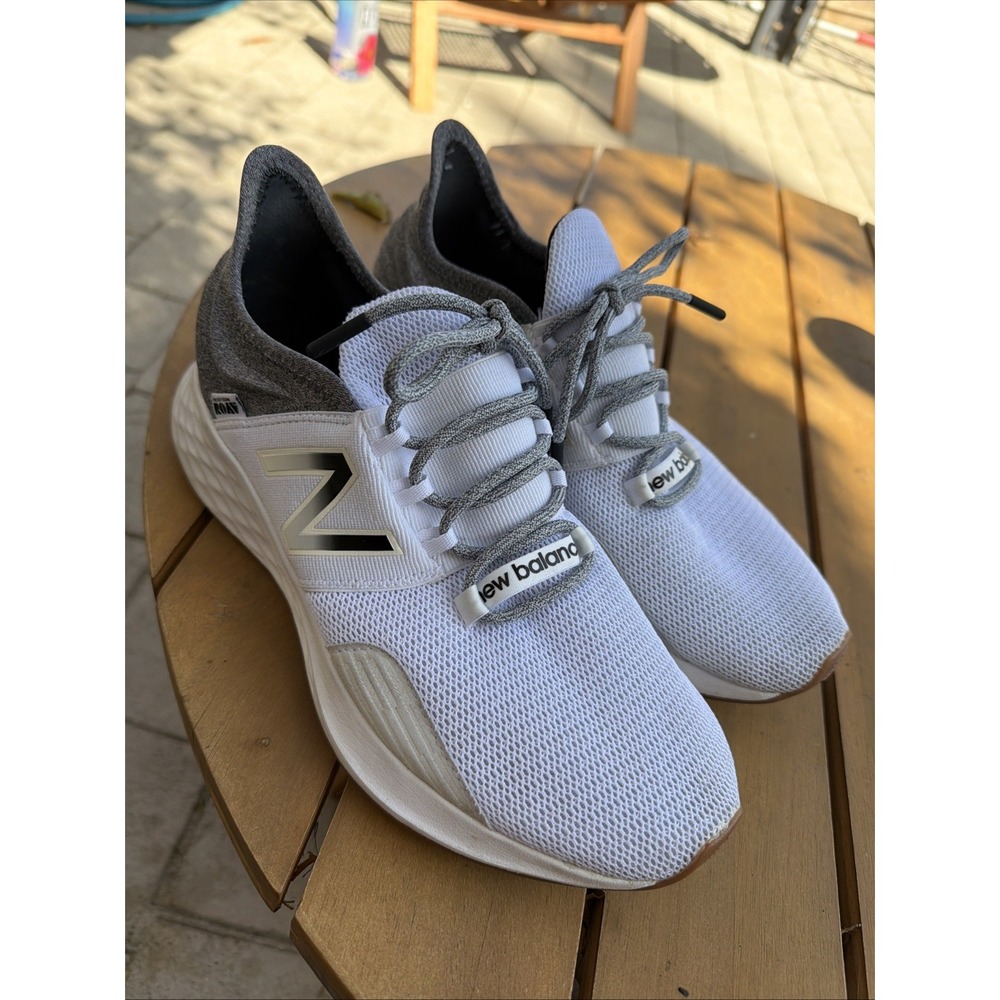New Balance Fresh Foam Roav V1 Women's Mesh Sneakers White Gray Black 9